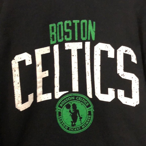 Boston Celtics Hooded Sweatshirt XL Black BrandNew - Picture 2 of 5